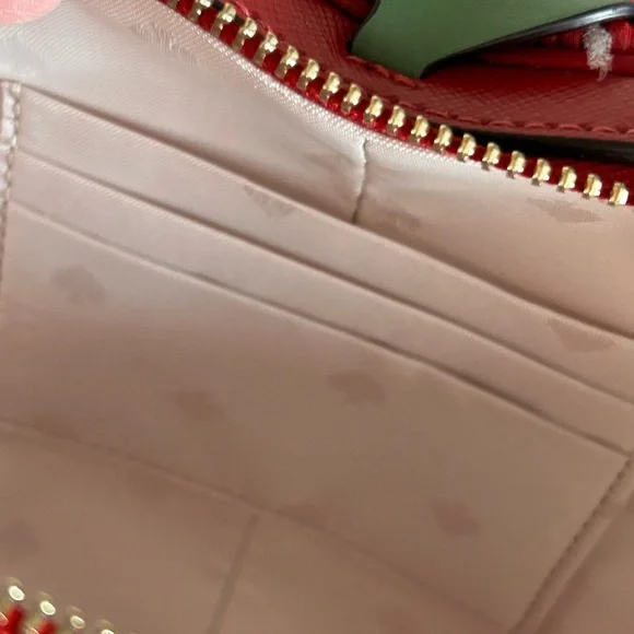 NWT - Kate Spade - Honey Crisp Red Apple Wicker Crossbody Bag - Picture 10 of 13